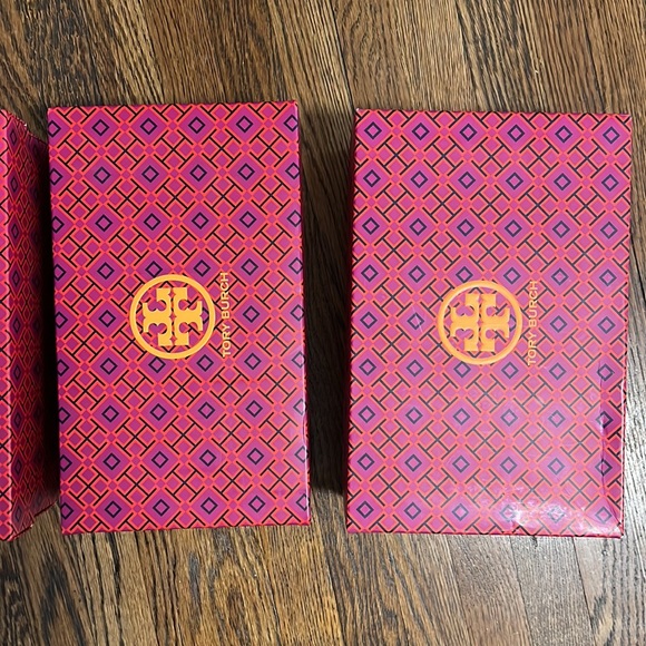 Tory Burch Empty Shoe Boxes Bundle of 4 - Picture 3 of 3